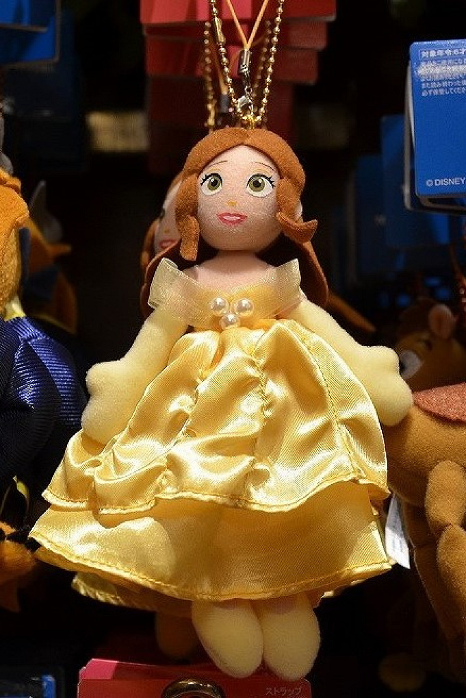 定番 ディズニーで買える美女と野獣グッズ40選 ディズニープリンセス ベルは大人気