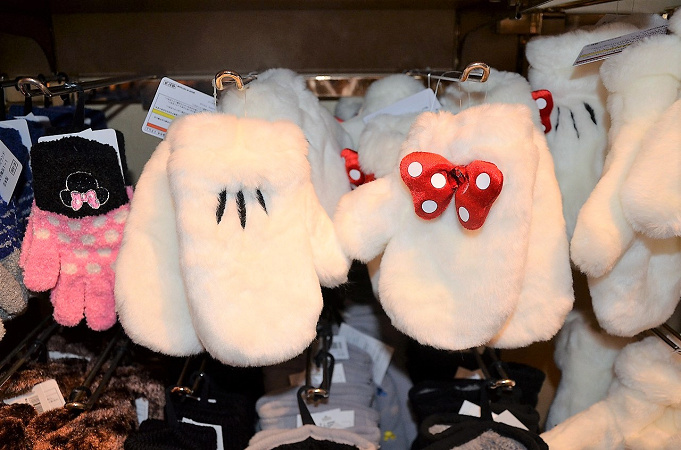 22冬向け ディズニーブランケット 手袋 ニット帽 防寒対策グッズ