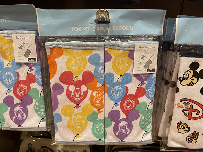 22 ディズニーベビーグッズまとめ 赤ちゃん向けtシャツ スタイ おくるみ カバーオール おもちゃ