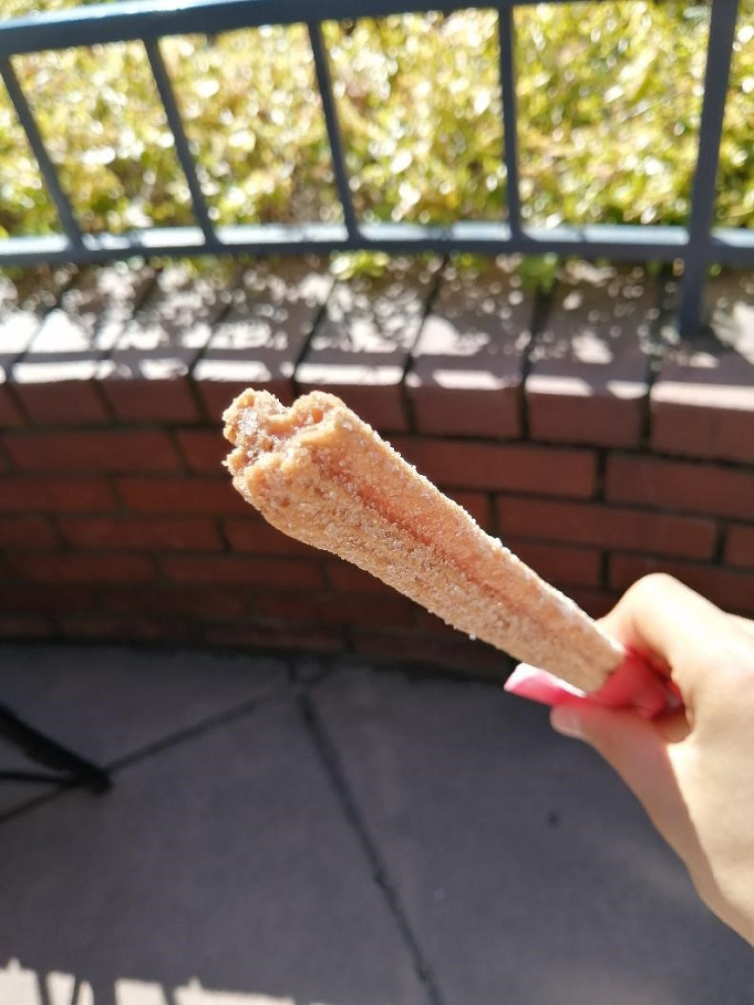 ディズニー チュロスは全部で4種類 パーク別の販売店舗を地図で解説