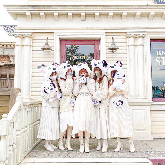 ディズニー ファンキャップコーデ18選 定番のミッキー ミニーや101匹わんちゃん ハム シンバなども人気