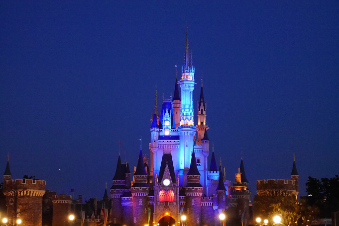 最新 ディズニーの花火が再開 ディズニー ライト ザ ナイト の時間 場所まとめ 最新 ディズニーの花火が再開 ディズニー ライト ザ ナイト の時間 場所まとめ