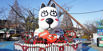 よみうりランドを徹底解説!アトラクション、イルミネーション、レストラン、お土産、プール情報を総まとめ