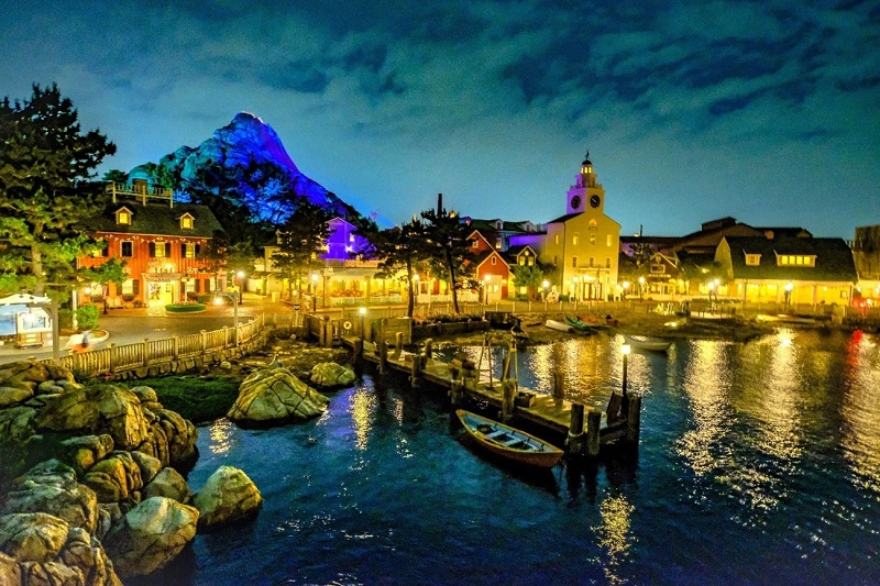 ディズニー夜景 写真撮影のコツを伝授 おすすめの撮影スポットも紹介 ディズニー夜景 写真撮影のコツを伝授 おすすめの撮影スポットも紹介
