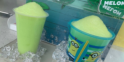 【2025】USJのソフローズンまとめ!夏に食べ歩きしたいドリンクの味や販売場所を解説!