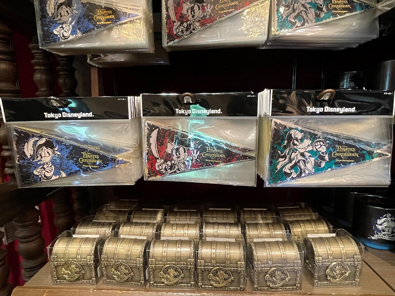 パイレーツ オブ カリビアングッズ 海賊デザインのステッカー キャステル Castel ディズニー情報