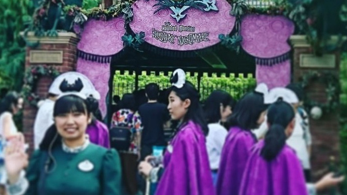 ディズニーの花形 アトラクションキャスト の正体は 仕事内容や大変さをご紹介 ディズニーの花形 アトラクションキャスト の正体は 仕事内容や大変さをご紹介