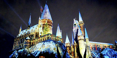【2025】USJのホグワーツマジカルナイト鑑賞ガイド!ホグワーツ城のプロジェクションマッピングショー