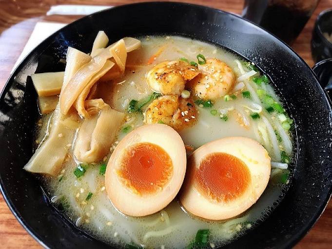 チャイナボイジャー メニュー 値段 ディズニーランドで中華 ラーメンはココ