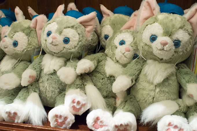 ダッフィーの猫のお友達 ジェラトーニとは プロフィール グッズ ショーまとめ ダッフィーの猫のお友達 ジェラトーニとは プロフィール グッズ ショーまとめ