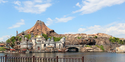 ディズニーシーメディテレーニアンハーバーのアトラクション一覧