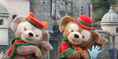 【2018冬】ダッフィーのクリスマススーベニア4選!ランチケース・スーベニアカップ&プレートまとめ!