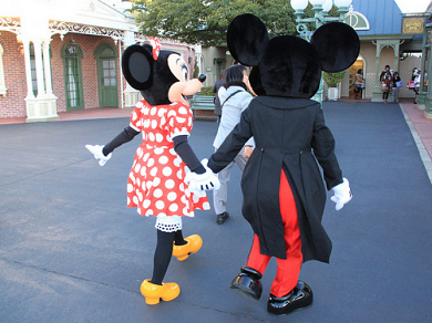 ウォルト ディズニーにまつわる都市伝説 キャステル Castel ディズニー情報