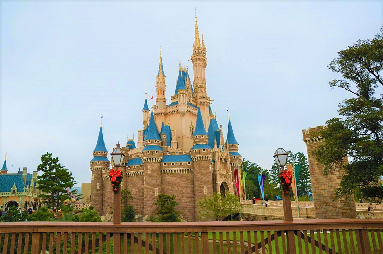 ディズニーjcbカード ポイント 特典 加入方法 ディズニーで使えるポイントが貯まる ディズニーjcbカード ポイント 特典 加入方法 ディズニーで使えるポイントが貯まる