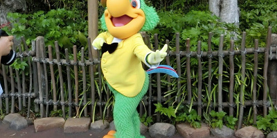 【ホセ・キャリオカ】どんなディズニーキャラクター会える場所&フードも!
