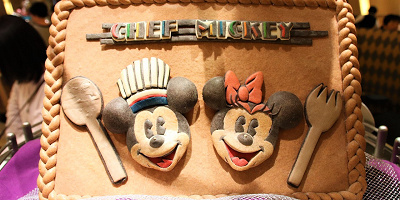 【解説】シェフ・ミッキーで誕生日のお祝い!予約方法&料金は?サプライズにぴったり!