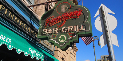 【USJ】絶品グルメ13選!食べ歩き・スイーツ・レストランで食べるユニバのフードメニュー