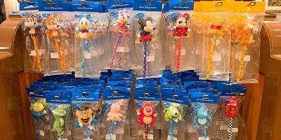【11/16発売】ディズニーマスコット付き文房具15選!鉛筆にぬいぐるみが付いた新グッズ!