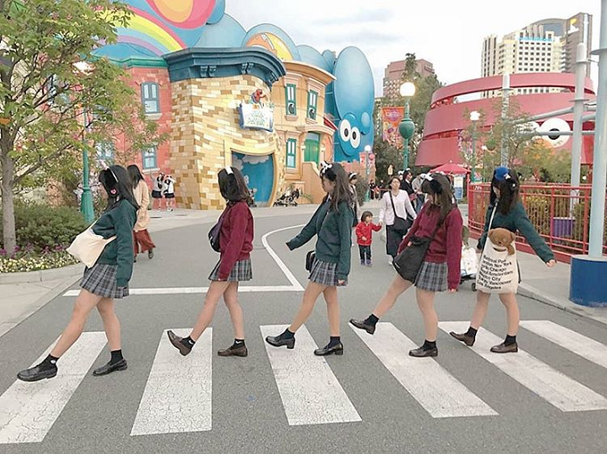 Usj 制服ユニバのかわいいコーデ23選 大人もok 知っておくべきルールも紹介