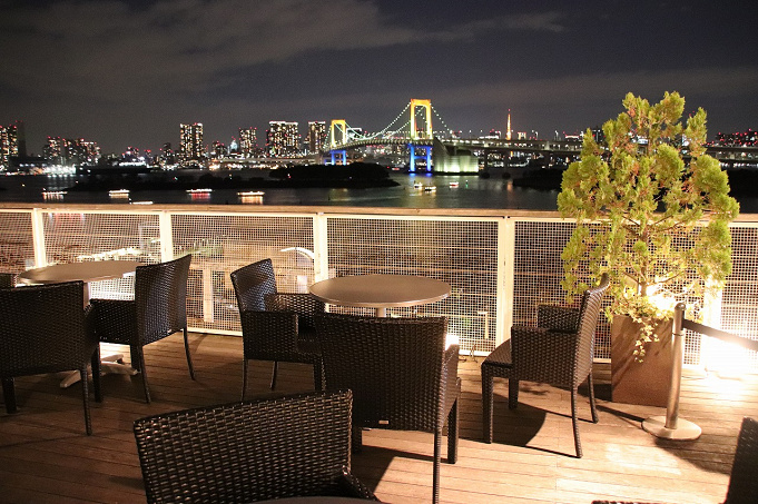 必見 ジョイポリスデートが今アツい おすすめアトラクション お化け屋敷 カフェ特集