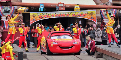 【ディズニー】映画『カーズ』グッズ全7種まとめ!マックイーン&メーターのお土産グッズ!