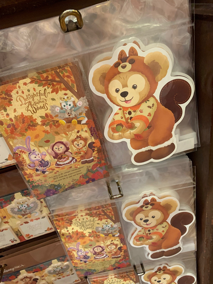 19 ディズニーで買えるポストカード14選 パーク内からポストカードを出す方法も