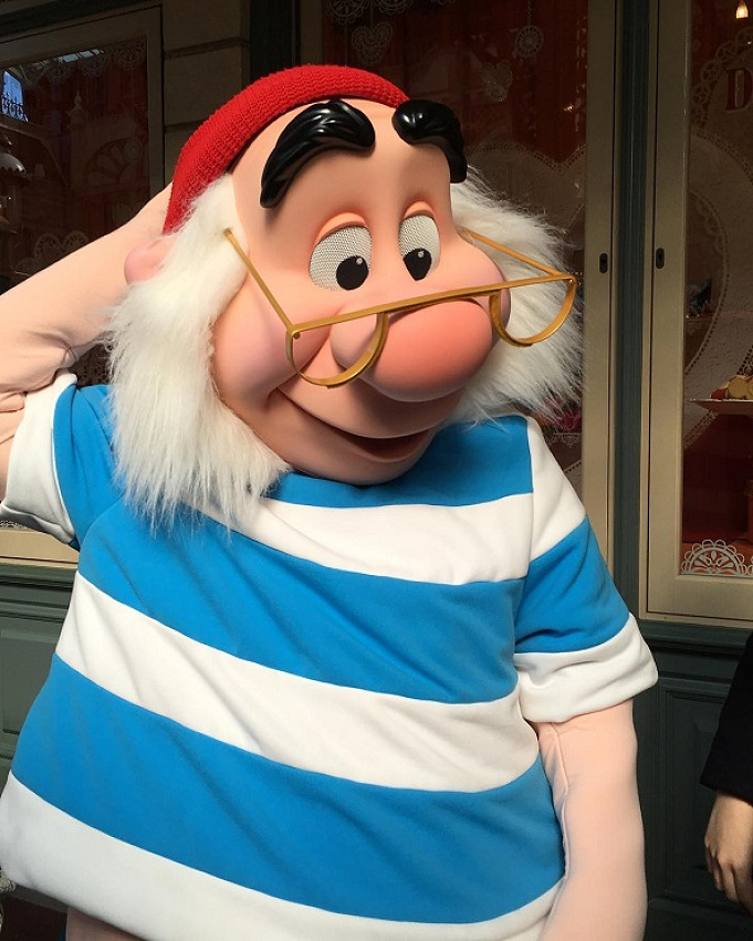 ディズニー映画ピーターパンのあらすじ ストーリー 原作もや登場人物も