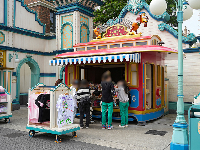 ディズニーランド シー トイ ストーリーグッズ46選 人気のお土産まとめ 販売場所も