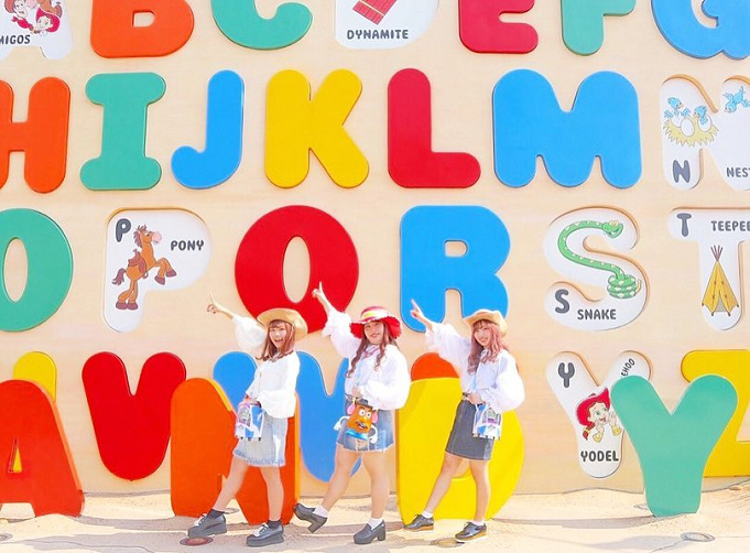 春 3月のディズニーの服装 気温別おすすめコーデまとめ 寒さ対策も