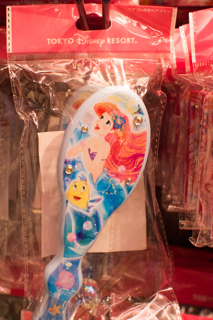 リトル マーメイドのフランダー 魚の種類やアリエルとの関係は