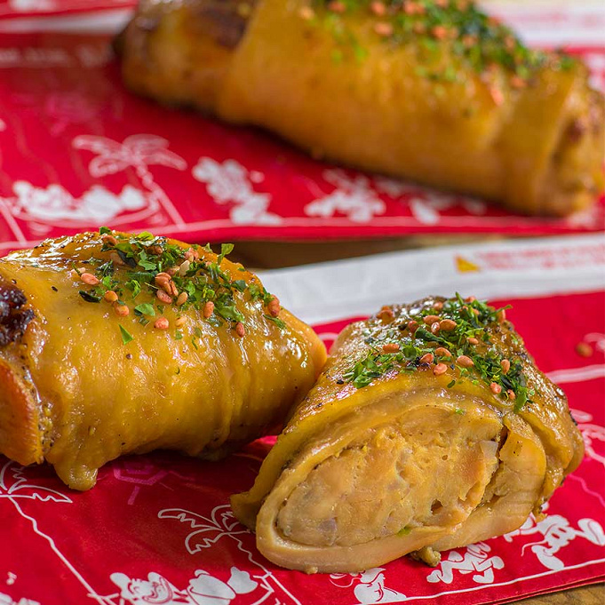 22 ディズニー食べ歩きおすすめメニュー27選 人気のグルメ スイーツを値段と紹介 22 ディズニー食べ歩きおすすめメニュー27選 人気のグルメ スイーツを値段と紹介