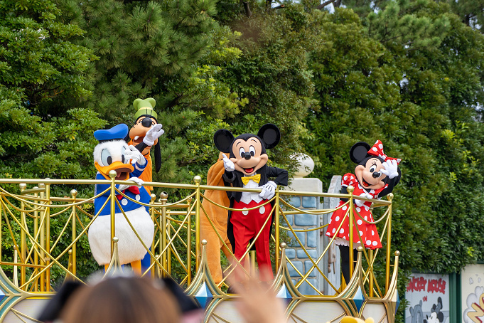 コロナ対策中 ディズニーのグリーティングまとめ キャラクターに会える場所や注意点も