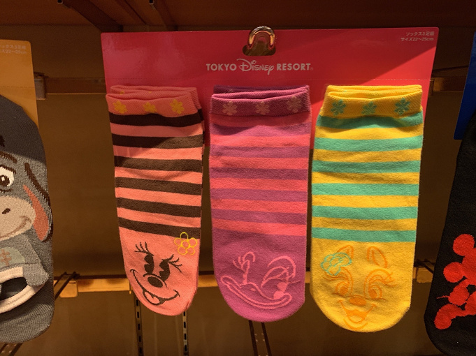 21 ディズニー靴下28選 カラフルなものからシンプルなデザインまで 21 ディズニー靴下28選 カラフルなものからシンプルなデザインまで