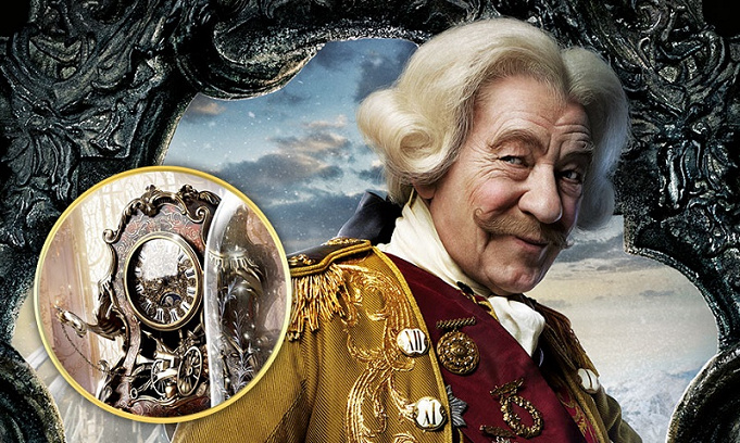 ディズニー映画 美女と野獣 の時計 コグスワース を徹底解剖 パークで買えるグッズ フードも紹介