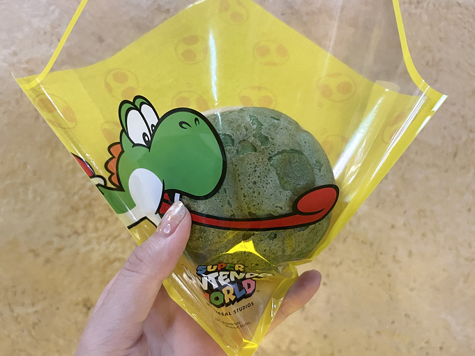 Usj 食べ歩きフードおすすめ選 がっつり肉系ターキーレッグ キャタクターまん スイーツも