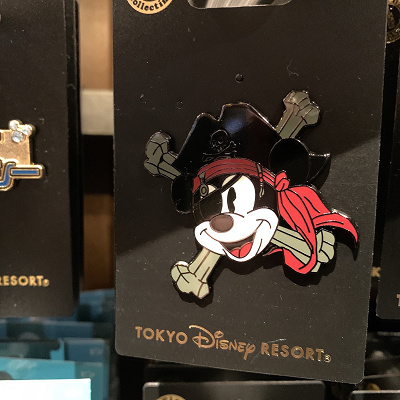 タワー オブ テラー シリキ ウトゥンドゥ のピンバッジ キャステル Castel ディズニー情報 タワー オブ テラー シリキ ウトゥンドゥ のピンバッジ キャステル Castel ディズニー情報