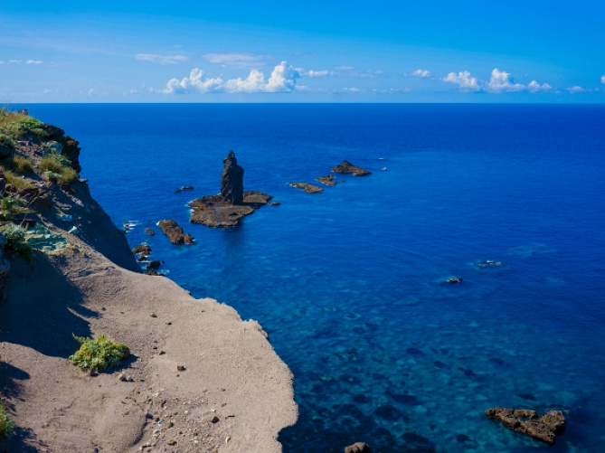 【北海道】死ぬまでに見るべき絶景10選！透明度の高い海や花畑などおすすめスポットを紹介♪