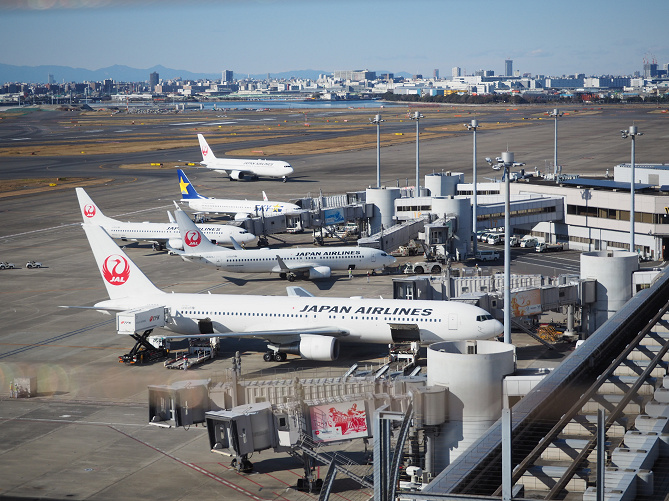 【羽田空港】スカイステーションとは？営業時間＆アクセス方法まとめ！展望デッキでビールを楽しもう！