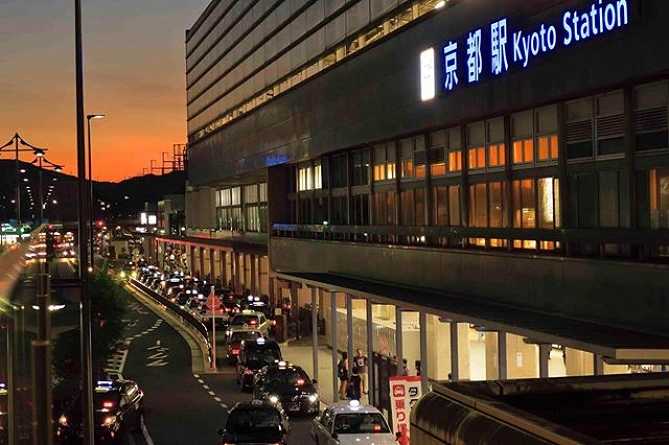 八条口の夕焼け
