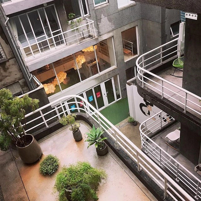 Flip Flop Hostel