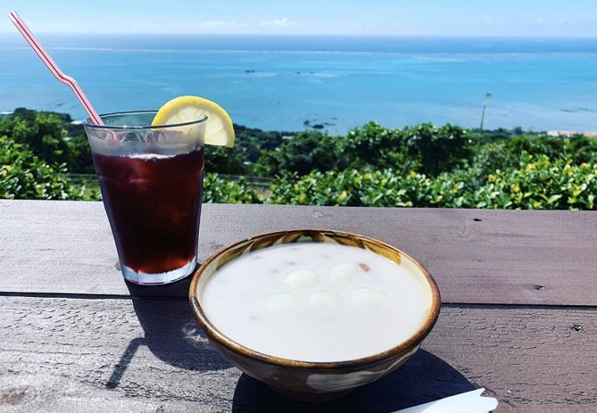 カフェくるくまのドリンク＆スイーツ 