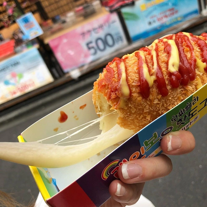 チーズが伸びる様子
