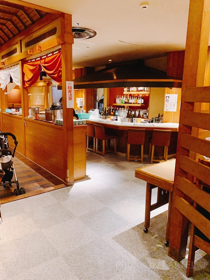 銀座うららの店内