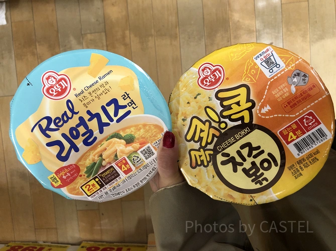 リアルチーズラーメンとチーズポッキ