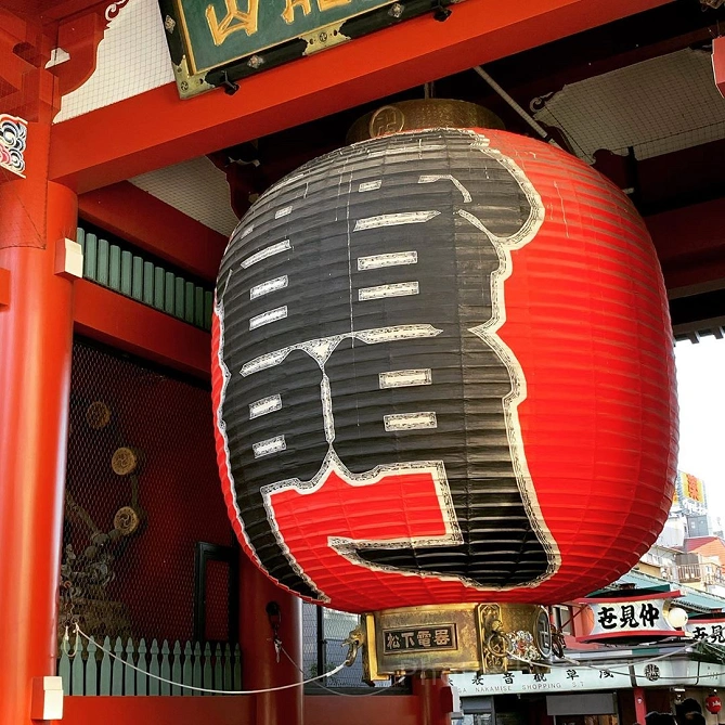 浅草の雷門