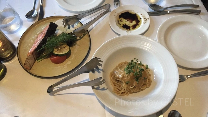 うにパスタとサーモンのグリル