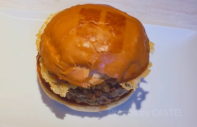 ウマミ バーガー