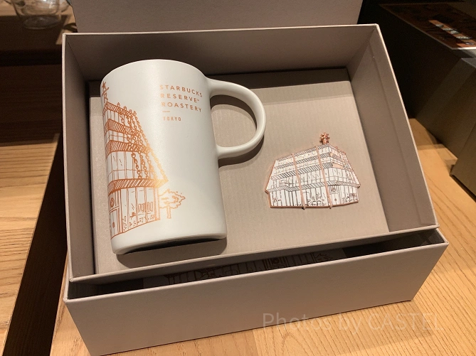 スターバックスロースタリーマグカップ・ピンバッジセット