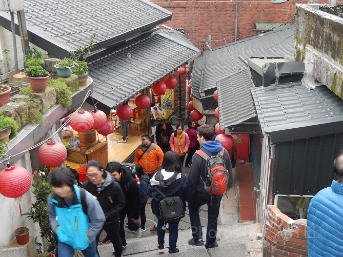 豎崎路