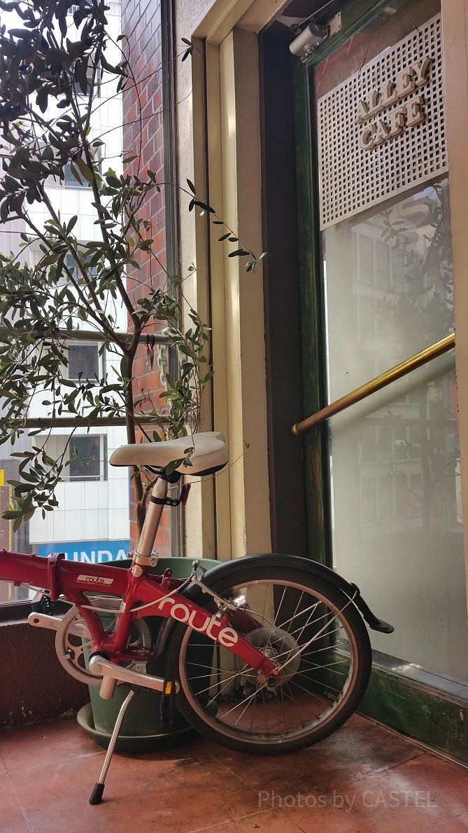 ALLEY CAFEの入り口
